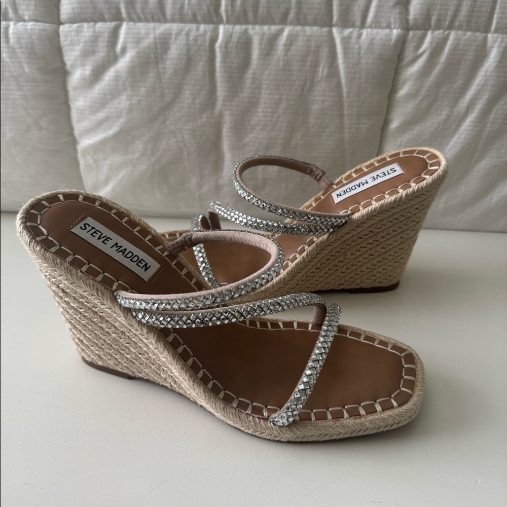 NWOT Steve Madden In Charge Espadrille Wedge Sandal